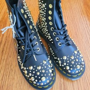 Made in Asia Doc Marten boots